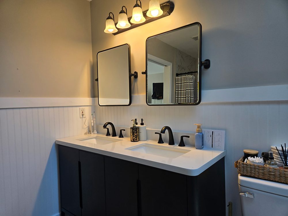 Bathroom vanity with mirrors